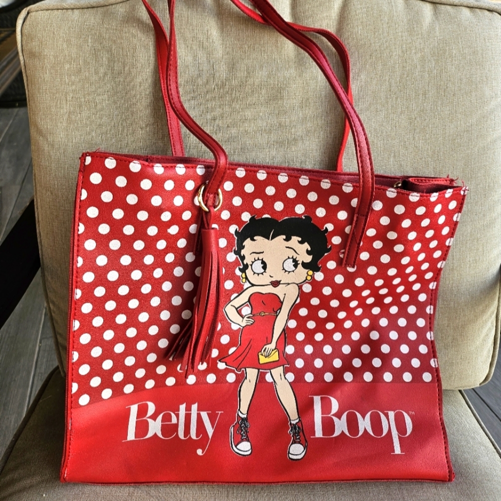 Beautiful purse - Picture 1 of 8